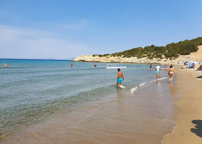 Petros Rooms To Let Kalogria Beach