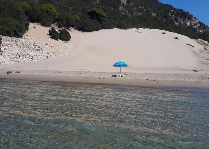 Petros Rooms To Let Kalogria Beach